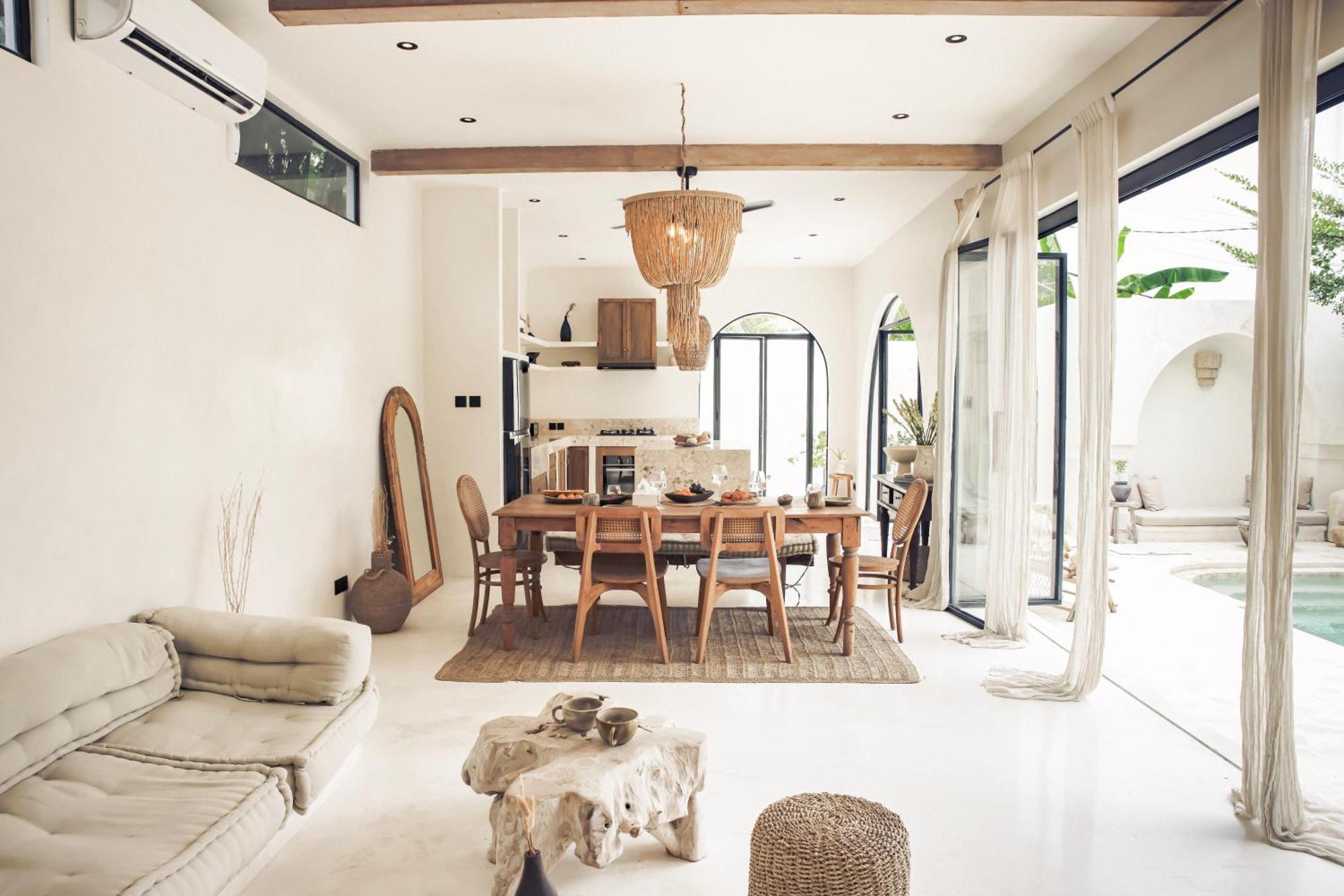 Bella - Stylish 3-bedroom Oasis With Mediterranean Charm