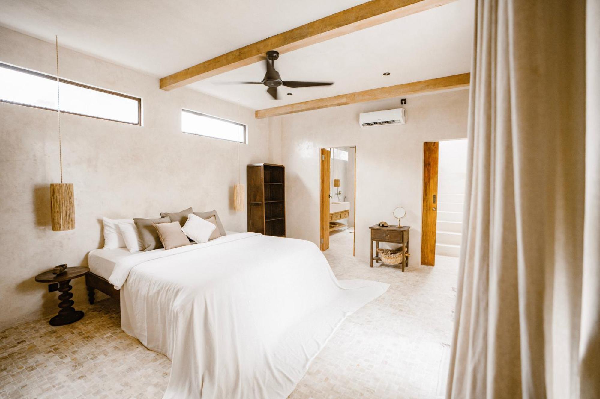 Bella - Stylish 3-bedroom Oasis With Mediterranean Charm * Canggu (Bali)