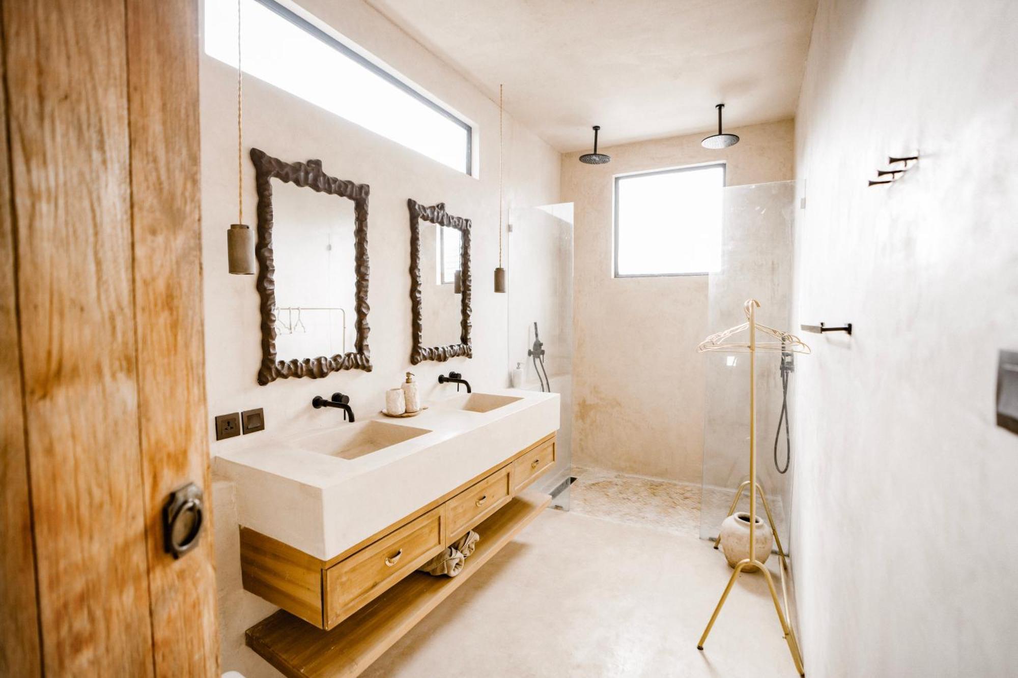 Apartment Bella - Stylish 3-bedroom Oasis With Mediterranean Charm