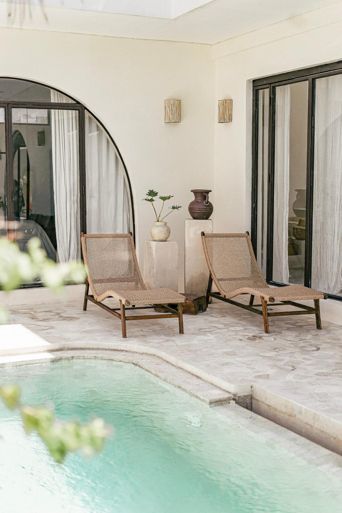 Bella - Stylish 3-bedroom Oasis With Mediterranean Charm * Canggu (Bali)